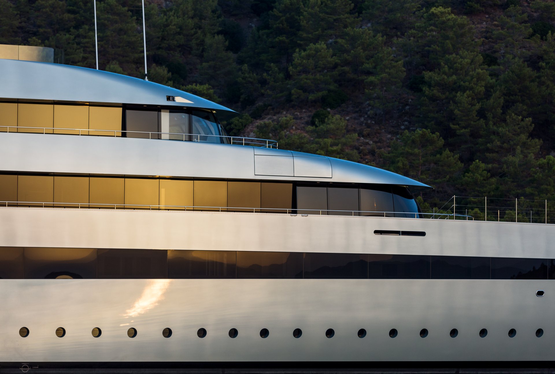 Anchored Tender Turkey 10