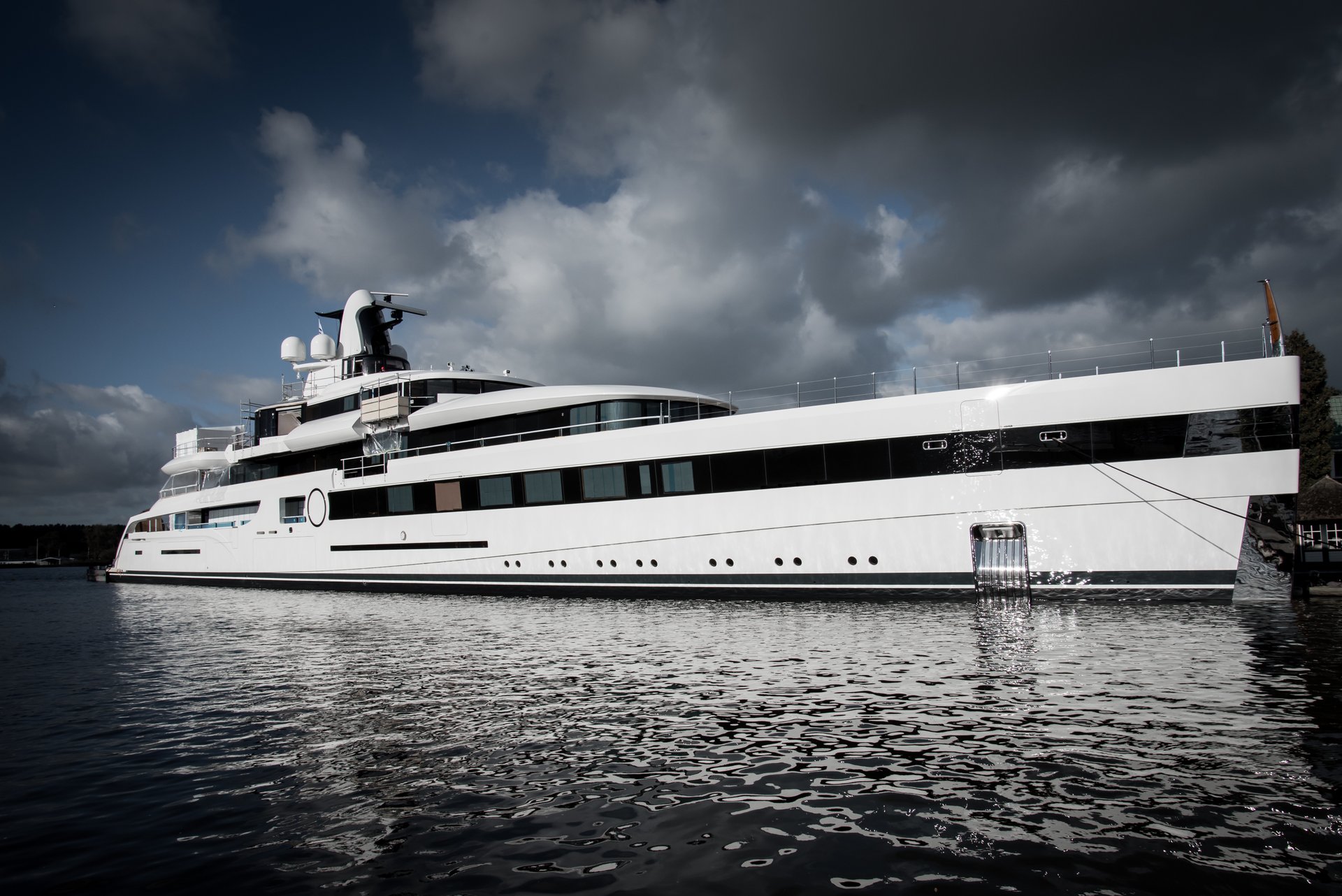 Project 814 Copyright Feadship 03