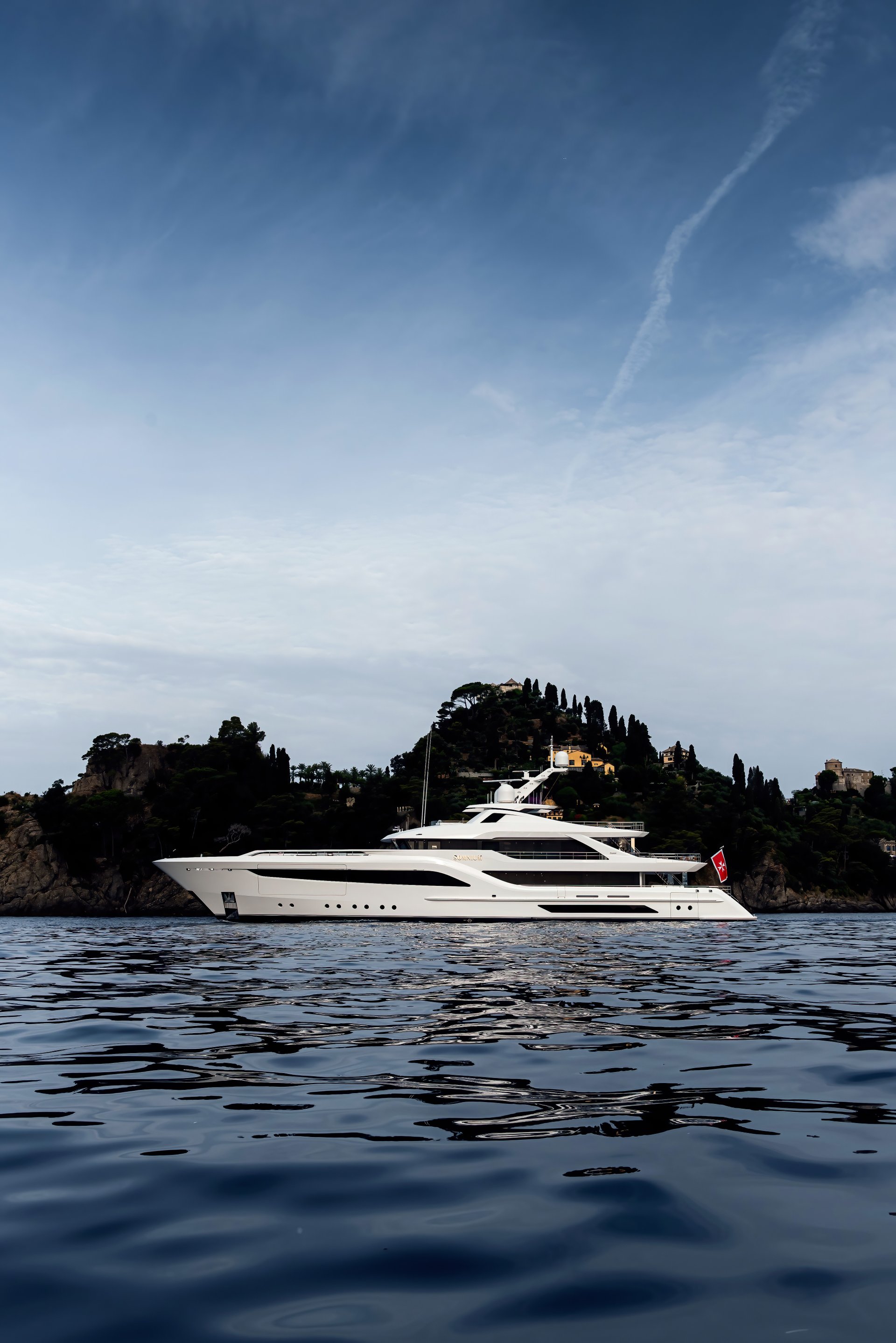 Somnium copyright Feadship 1861