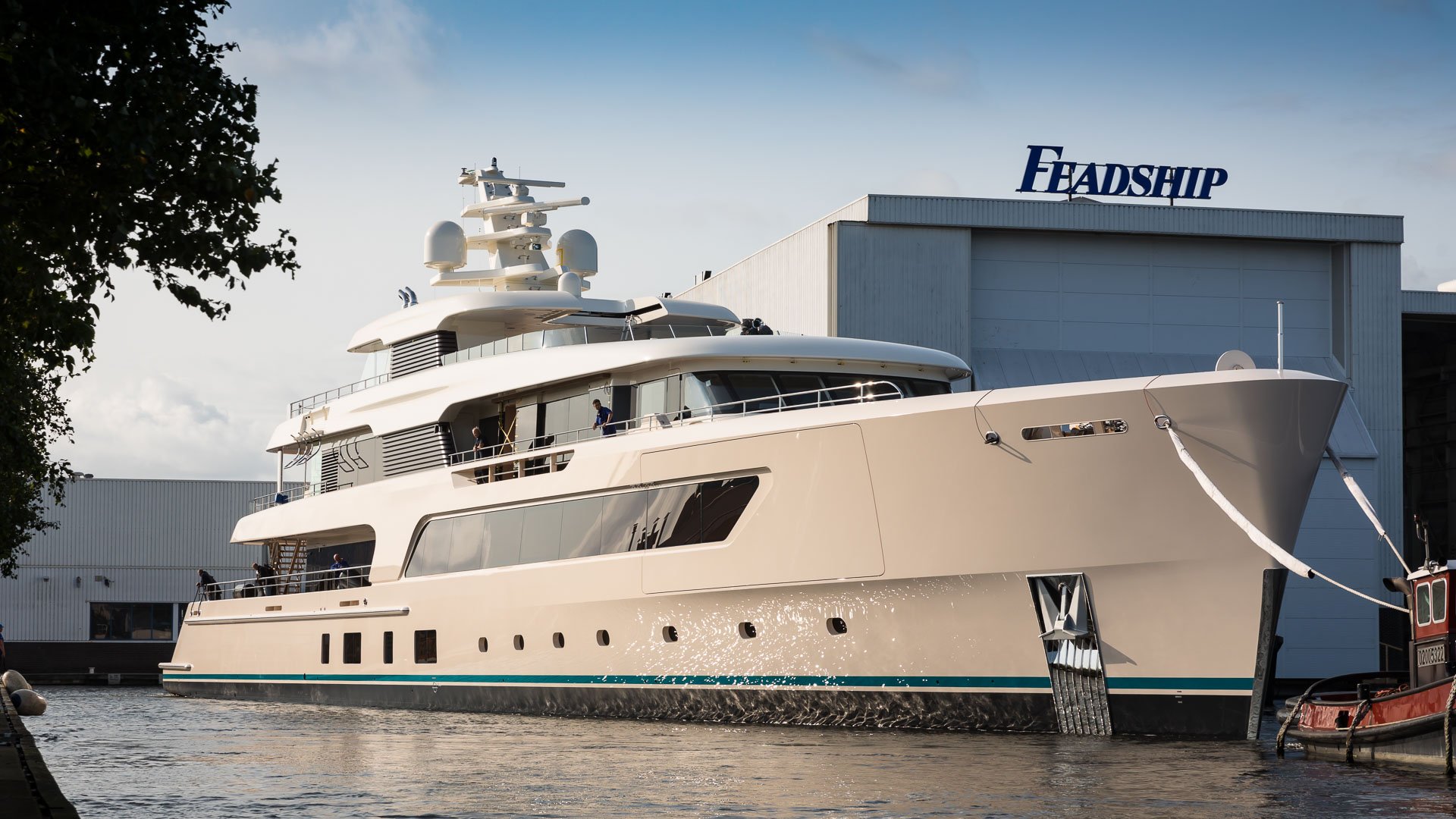 696 Copyright Feadship 3