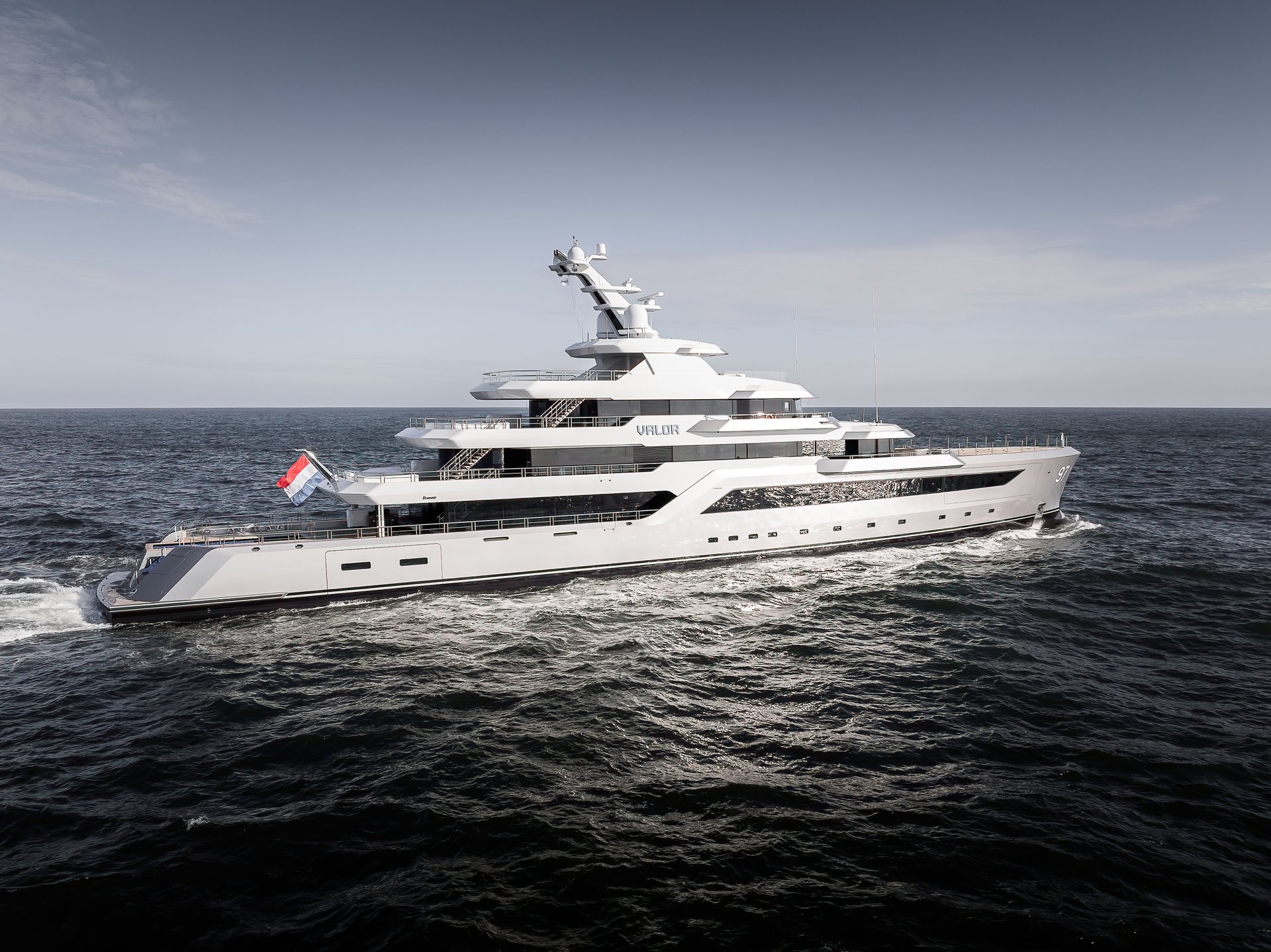 715 Valor 2025 copyright Feadship