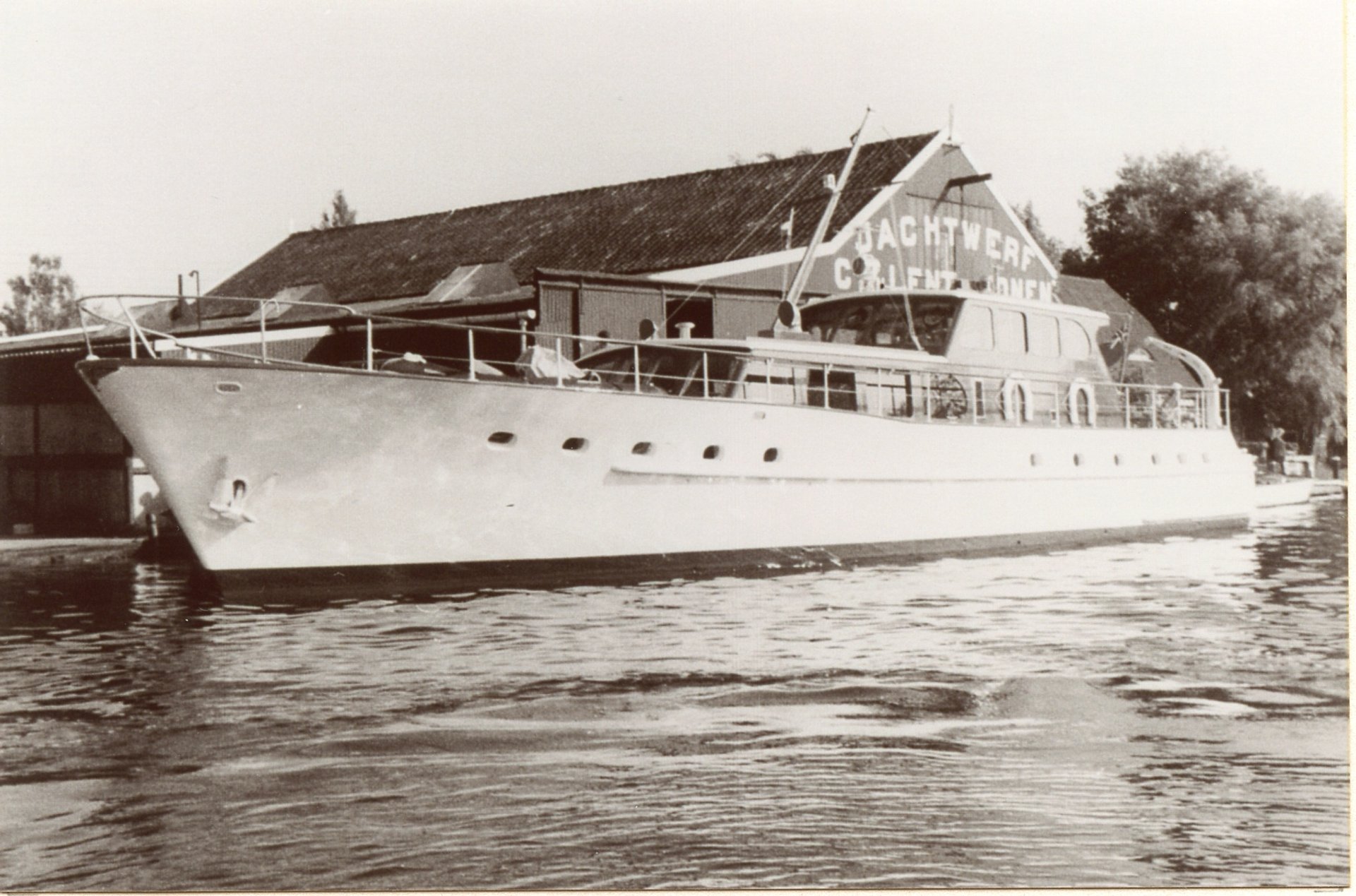 611 Gladys Rose Iii 1962