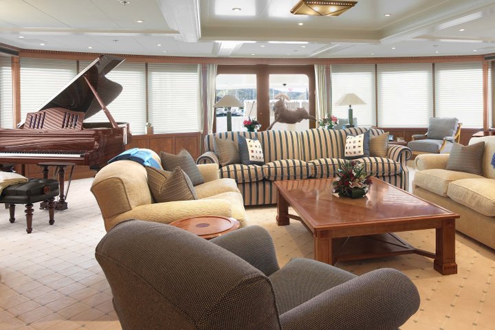 65 Archimedes Interior Main Deck Lounge