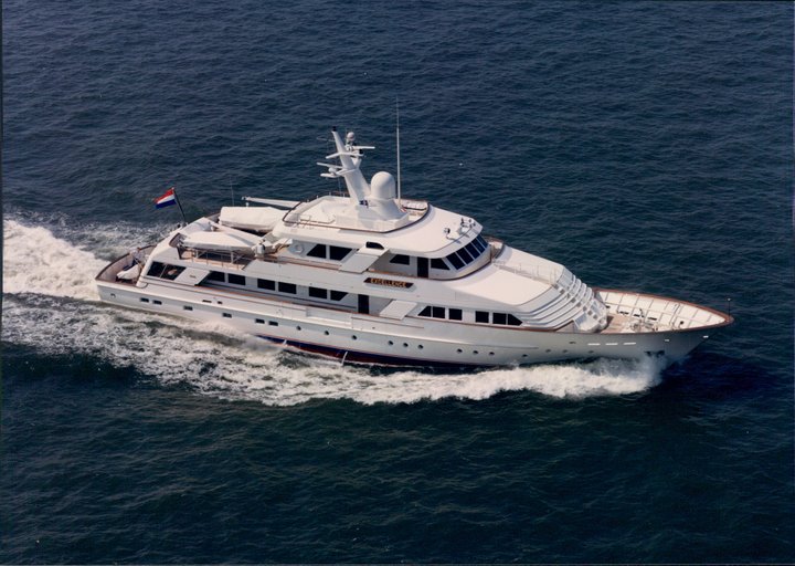 motor yacht cedar sea ii