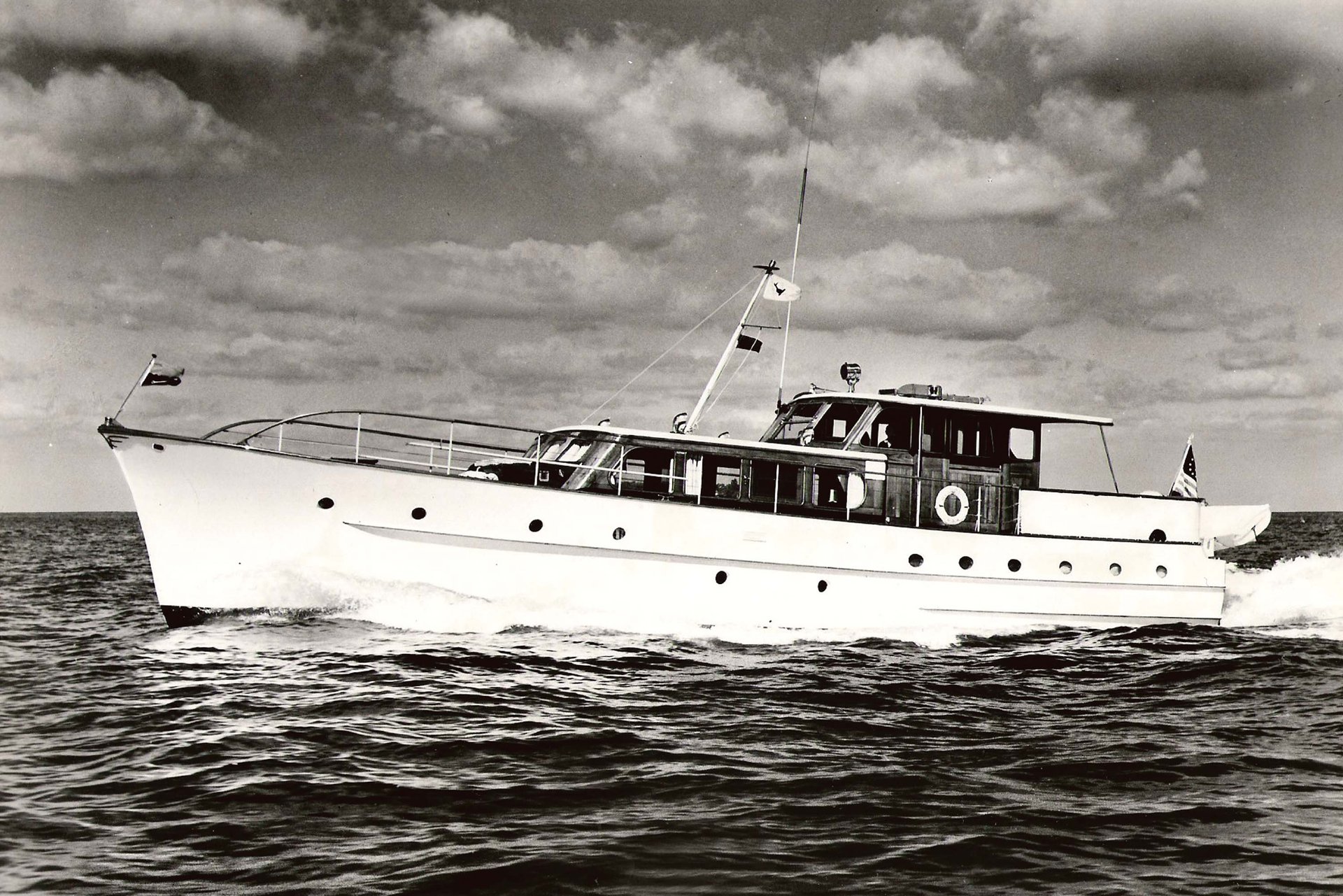 90 Coronet Exterior Coronet Rs1