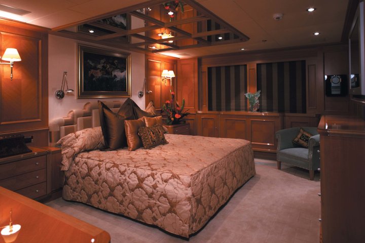 96 Dream Interior VIP Guest Bedroom