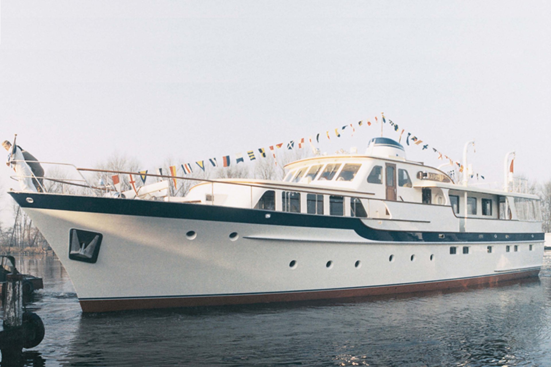 130 Kapal Exterior Kapal Rs1