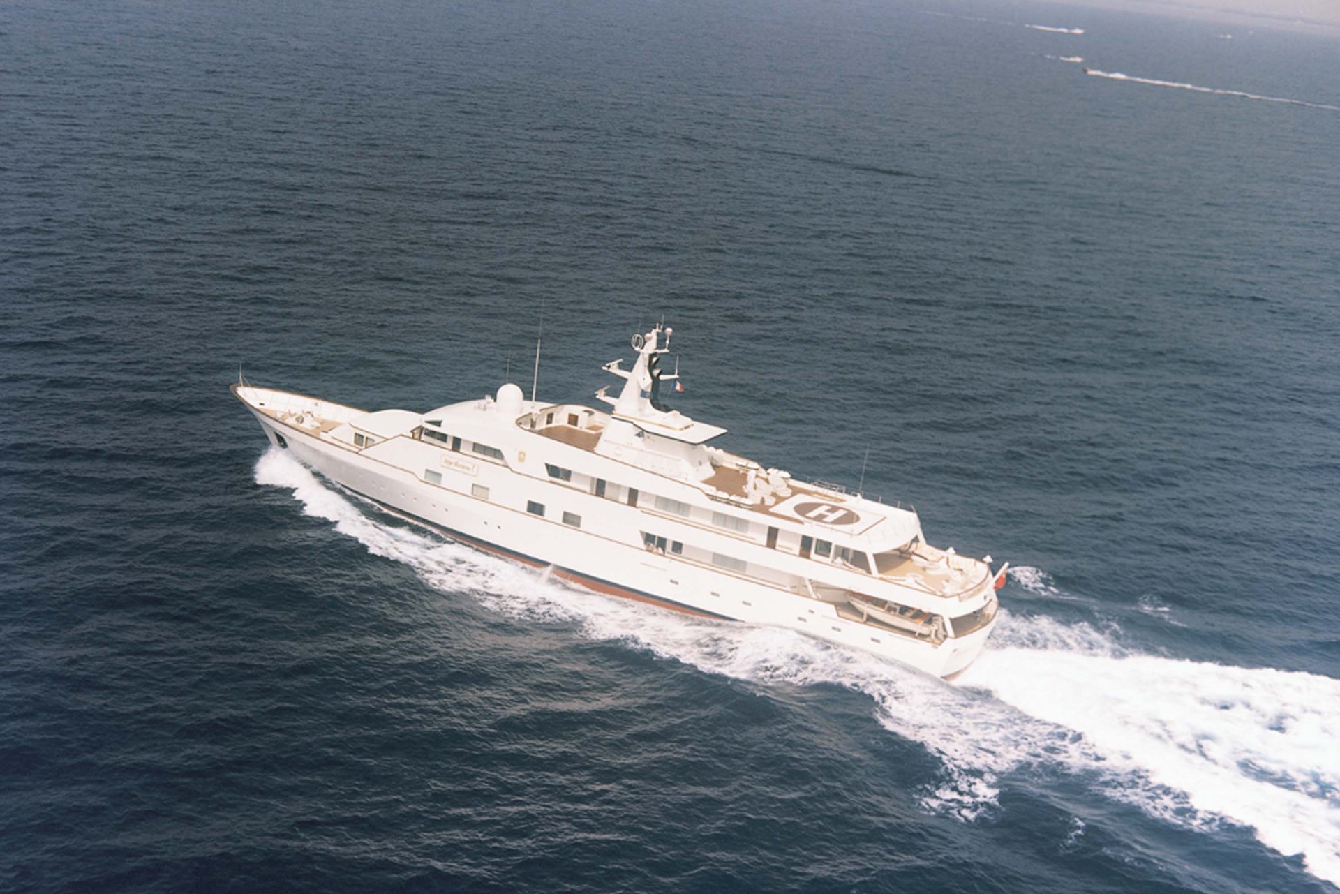 157 New Horizon L Exterior Rs1