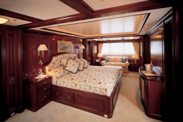 158 Northern Light Interior Owners Stateroom