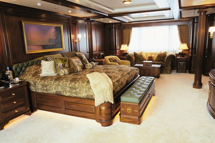171 Paraffin Interior Owners Stateroom