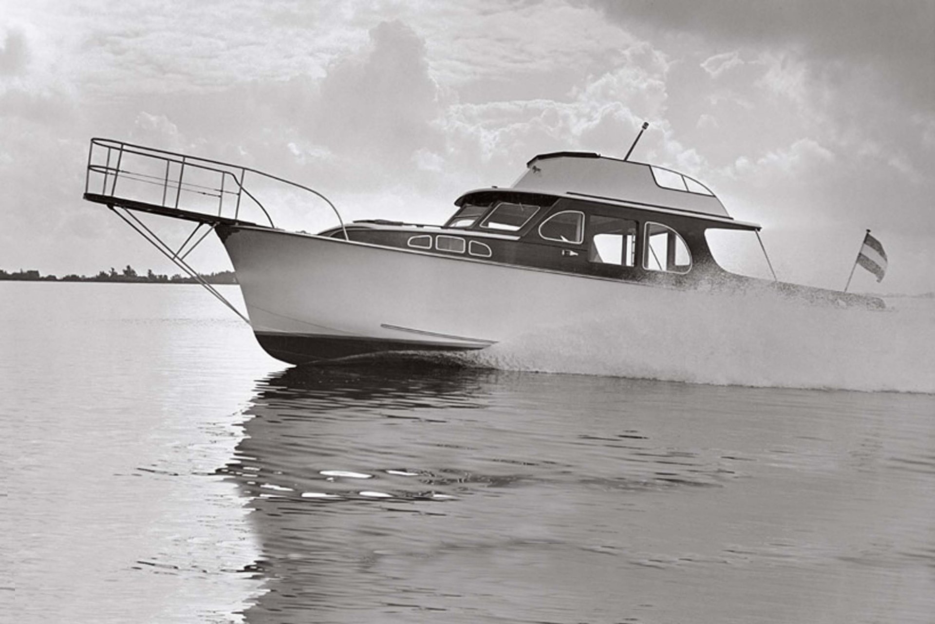 243 Linda Anne Exterior Linda Anne Rs1