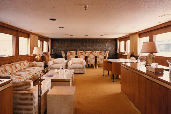 28 Enterprise Interior Main Lounge