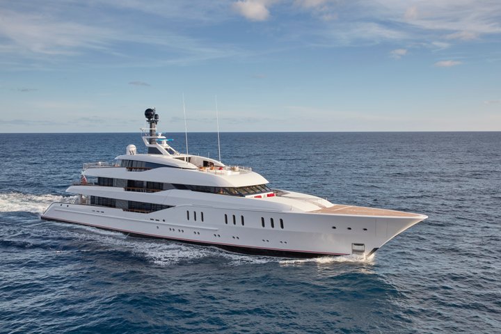 FEADSHIP Yachts • Inside the Dutch Yacht Builder's Biggest