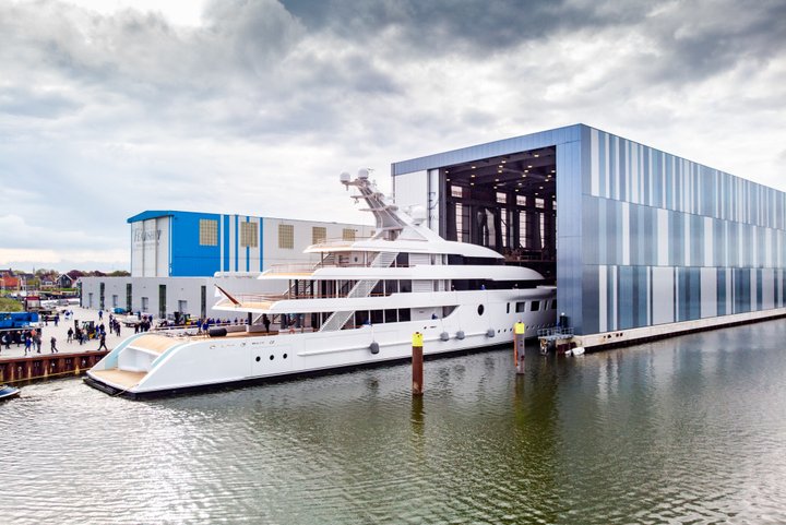 Feadship Copyright 2021 1009 launch Bliss 01