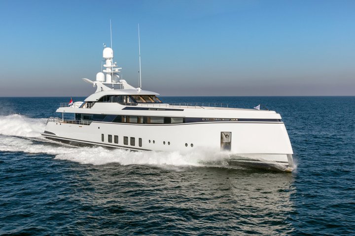 Feadship copyright 706 totallynuts seatrials3 web