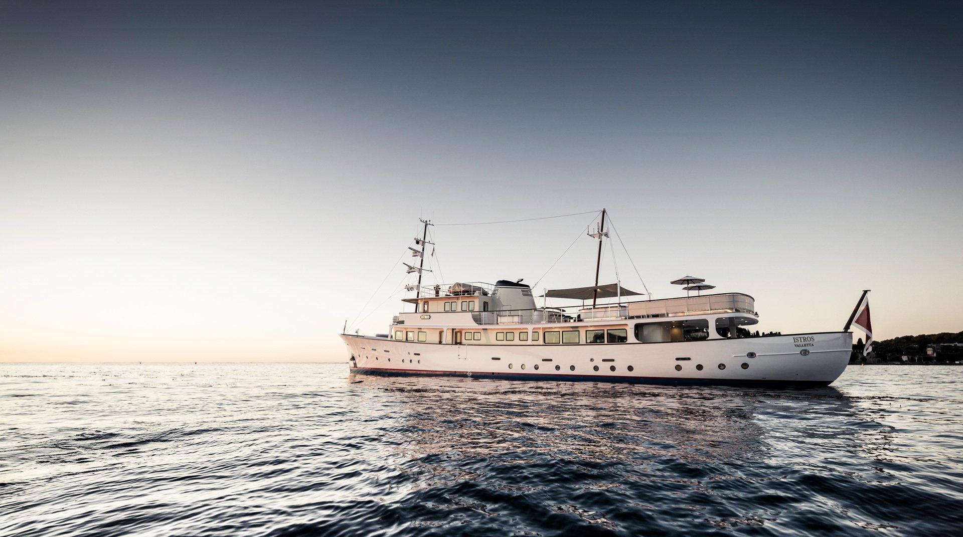 Feadship Istros Rebuild