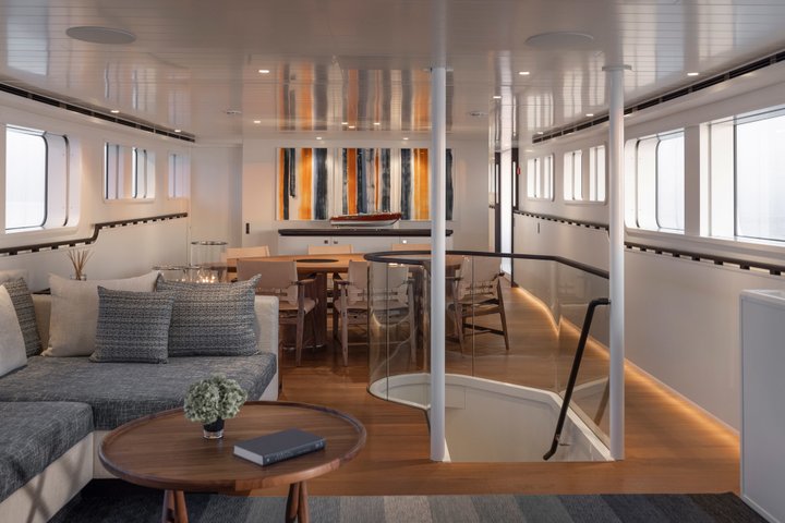 Feadship copyright Istros after refit web0362