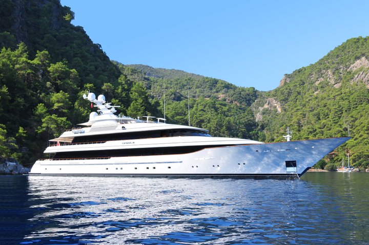 superyacht venus interior