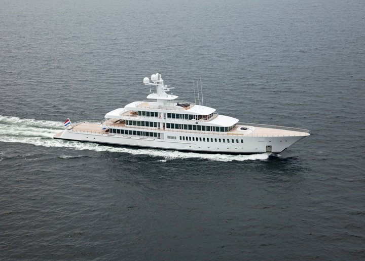 Feadship Fountainhead