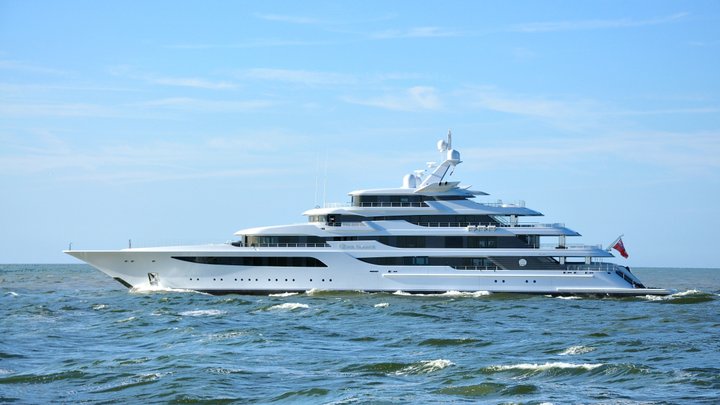 SYMPHONY Yacht • برنارد أرنو $150 مليون يخت سوبر