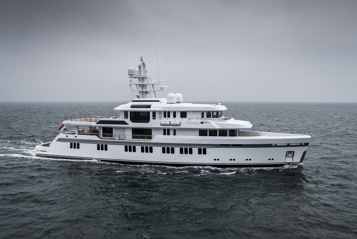 Promise copyright feadship 02