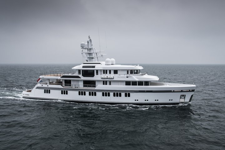 yacht lonian interior