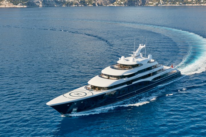 Symphony new Feadship101 mtr Super Mega Yacht Royal van Lent de