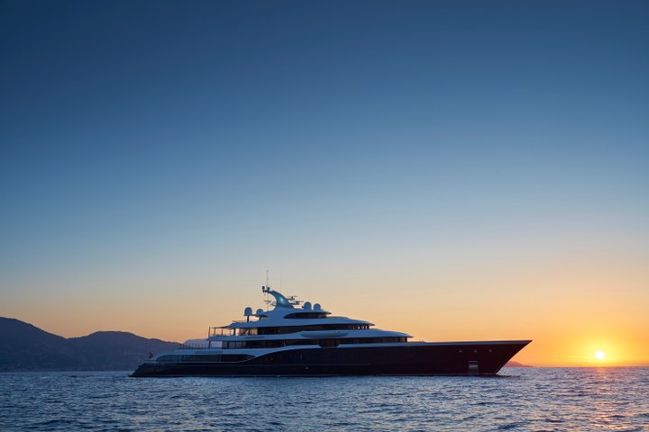 Symphony new Feadship101 mtr Super Mega Yacht Royal van Lent de